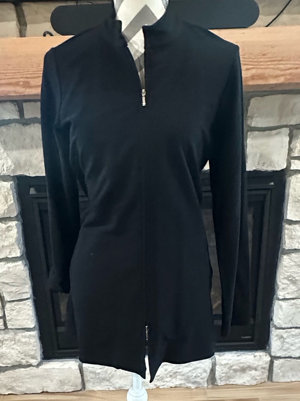 EILEEN FISHER Black Full Zipped Tunic Top Light Jacket Travel Ponte Sz MP - Picture 2 of 5